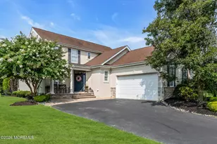 42 W Parsonage Way, Manalapan Township, NJ 07726 - Photo 1