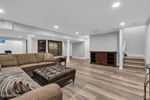 42 W Parsonage Way, Manalapan Township, NJ 07726 - Photo 44