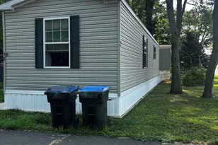 2 Sams Trailer Ct Ct, Hazlet Township, NJ 07730 - Photo 1