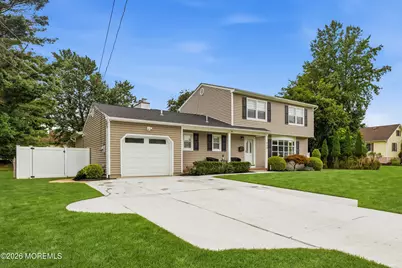 424 W Lake Avenue, Oakhurst, NJ 07755 - Photo 6