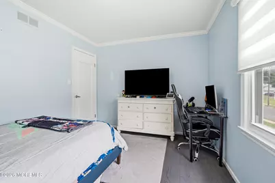 424 W Lake Avenue, Oakhurst, NJ 07755 - Photo 36