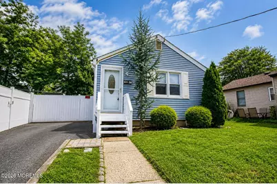 246 Brookside Avenue, South Amboy, NJ 08879 - Photo 2