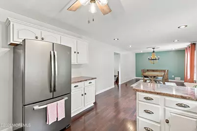 1519 Berkeley Avenue, Beachwood, NJ 08722 - Photo 10