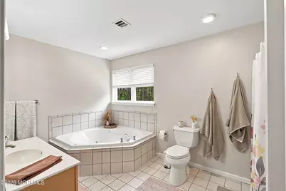1519 Berkeley Avenue, Beachwood, NJ 08722 - Photo 16