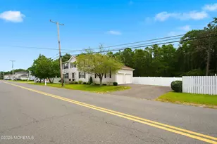 1519 Berkeley Ave, Beachwood, NJ 08722 - Photo 2