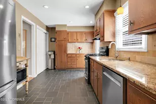 100 Little Silver Pkwy, Little Silver, NJ 07739 - Photo 10