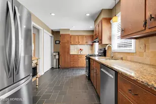 100 Little Silver Pkwy, Little Silver, NJ 07739 - Photo 12