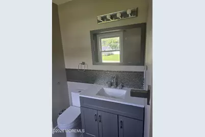 5 Sandburg Drive, Morganville, NJ 07751 - Photo 10
