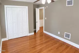 5 Sandburg Dr, Morganville, NJ 07751 - Photo 12