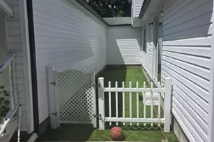 5 Sandburg Dr, Morganville, NJ 07751 - Photo 20