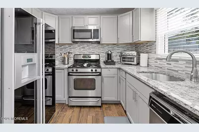 60 Hickory Court, Jamesburg, NJ 08831 - Photo 16