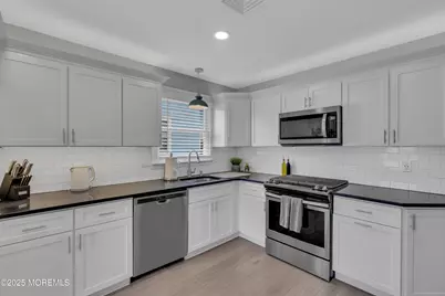 307 6th Avenue #B, Asbury Park, NJ 07712 - Photo 16