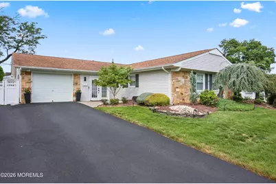 93 Idolstone Lane, Matawan, NJ 07747 - Photo 2