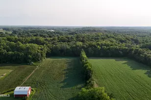 106 Chesterfield Jacobstown Rd, Wrightstown, NJ 08562 - Photo 18