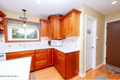 106 Chesterfield Jacobstown Road, Wrightstown, NJ 08562 - Photo 22