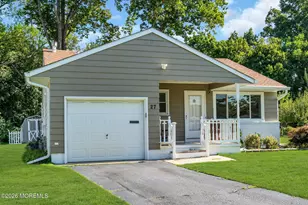 27 Hare Bell Holw Hollow, Toms River Township, NJ 08755 - Photo 2