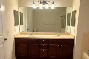 111 Shinnecock Dr, Manalapan Township, NJ 07726 - Photo 12