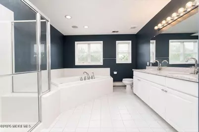19 Bloomfield Road, Manalapan Township, NJ 07726 - Photo 28