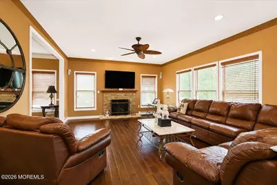19 Bloomfield Road, Manalapan Township, NJ 07726 - Photo 10