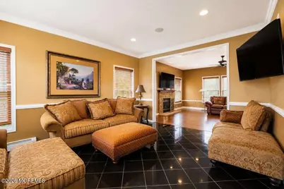 19 Bloomfield Road, Manalapan Township, NJ 07726 - Photo 4