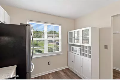 141 Spoon Bill Holw Hollow, Bayville, NJ 08721 - Photo 6