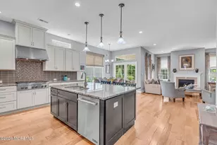 38 Sunset Dr, Tinton Falls, NJ 07724 - Photo 12