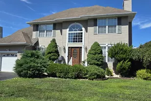 30 Heritage Dr, Englishtown, NJ 07726 - Photo 1