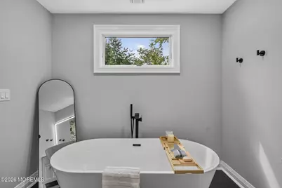 284 Middle Road, Holmdel, NJ 07733 - Photo 32