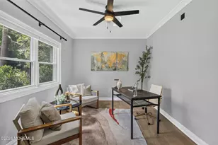 284 Middle Rd, Holmdel, NJ 07733 - Photo 6