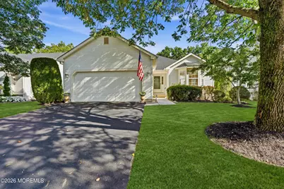 9 Sandhurst Road, Lakewood, NJ 08701 - Photo 2