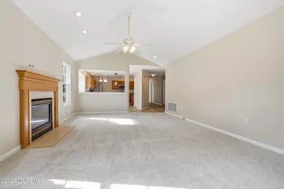 9 Sandhurst Road, Lakewood, NJ 08701 - Photo 20