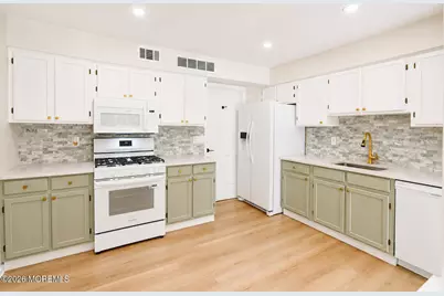 99 Oak Lane, Eatontown, NJ 07724 - Photo 6