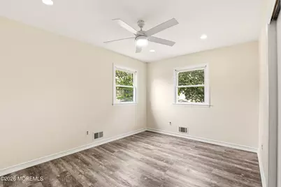853 Neptune Avenue, Beachwood, NJ 08722 - Photo 12