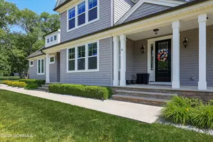 8 Legend Hollow Ct, Freehold, NJ 07728 - Photo 10