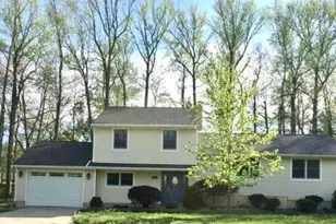 35 Birmingham Dr, Manalapan Township, NJ 07726 - Photo 2