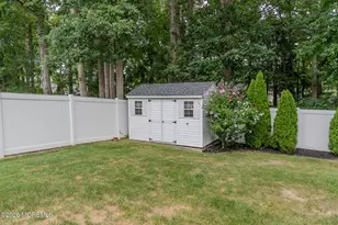 11 Walnut Dr, Howell Township, NJ 07731 - Photo 18