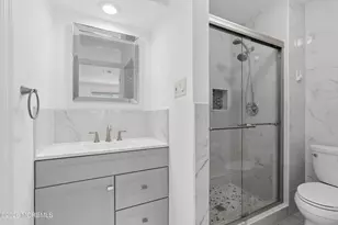48 Wild Turkey Way, Manalapan Township, NJ 07726 - Photo 20