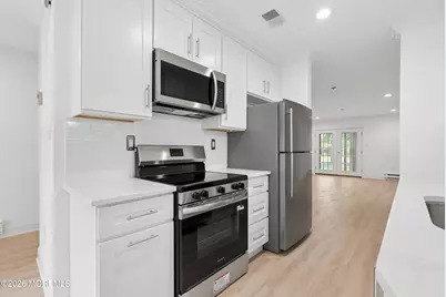 48 Wild Turkey Way #B, Manalapan Township, NJ 07726 - Photo 10