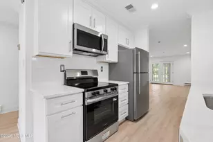 48 Wild Turkey Way, Manalapan Township, NJ 07726 - Photo 10