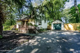 35 Marlboro St, Morganville, NJ 07751 - Photo 6