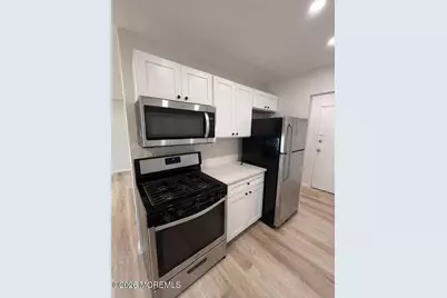 48 Stonehurst Boulevard #C, Freehold, NJ 07728 - Photo 4