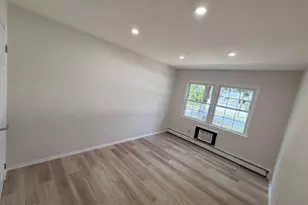 48 Stonehurst Blvd, Freehold, NJ 07728 - Photo 20