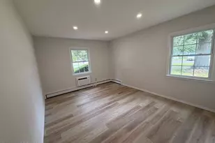 48 Stonehurst Blvd, Freehold, NJ 07728 - Photo 12