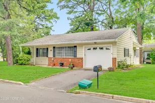 16 Rhode Island Dr, Whiting, NJ 08759 - Photo 6
