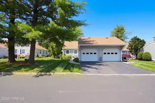 96 Halls Croft Rd, Freehold, NJ 07728 - Photo 2