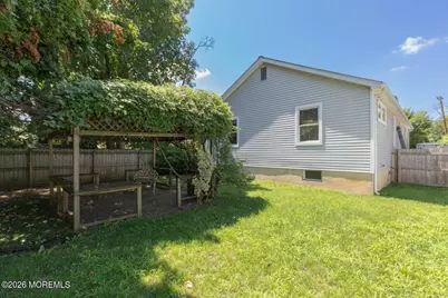 11 Leighton Avenue, Red Bank, NJ 07701 - Photo 34