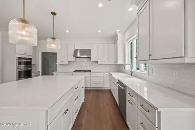 612 Old Stage Road, East Brunswick Township, NJ 08816 - Photo 12