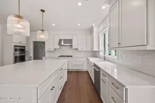 612 Old Stage Rd, East Brunswick Township, NJ 08816 - Photo 12