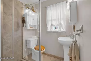 40 Wood St, Keansburg, NJ 07734 - Photo 14