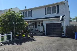 40 Wood St, Keansburg, NJ 07734 - Photo 1